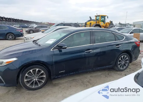 2016 Toyota Avalon Hybrid Xle z USA, uszkodzony, nr VIN 4T1BD1EB9GU055316